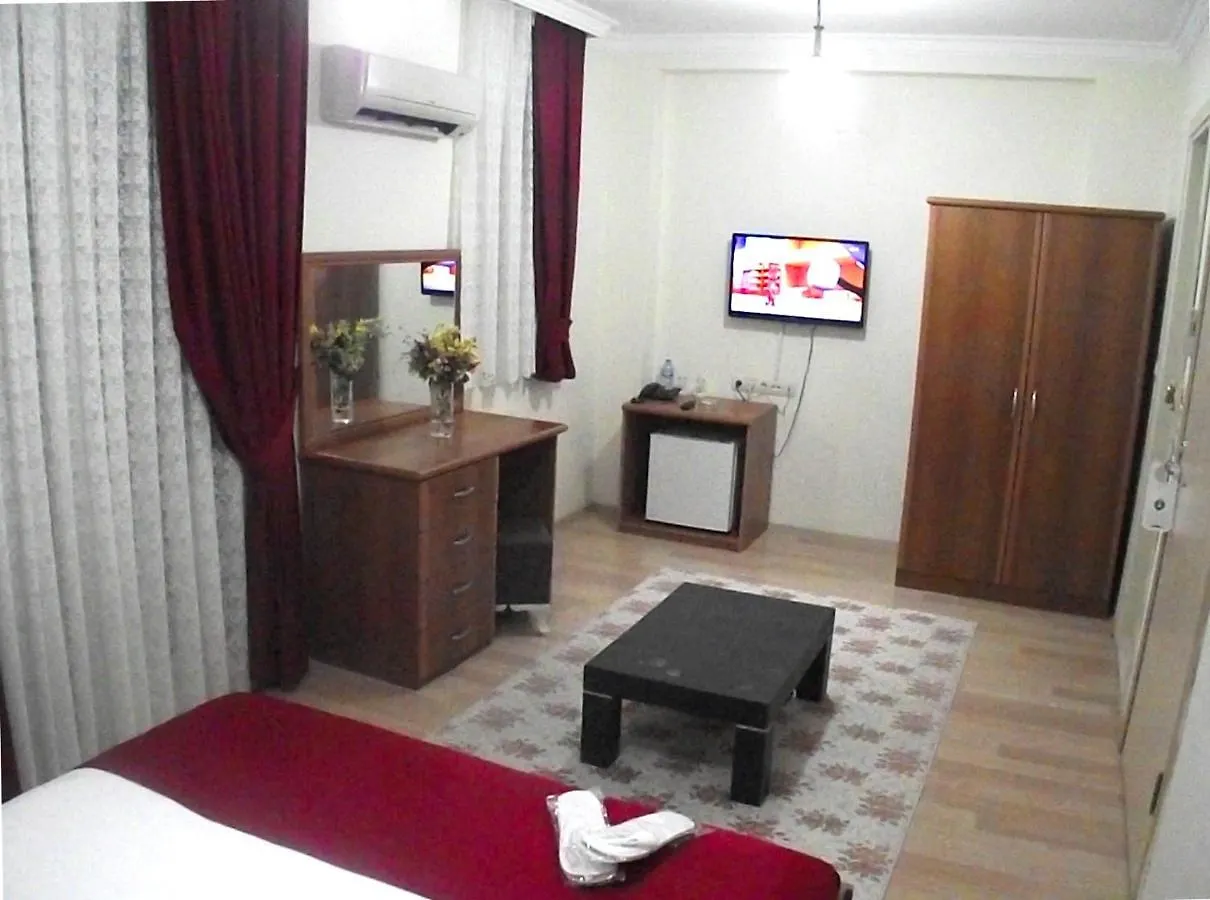 ***  Alize Resort Hotel Yenifoca Turkey